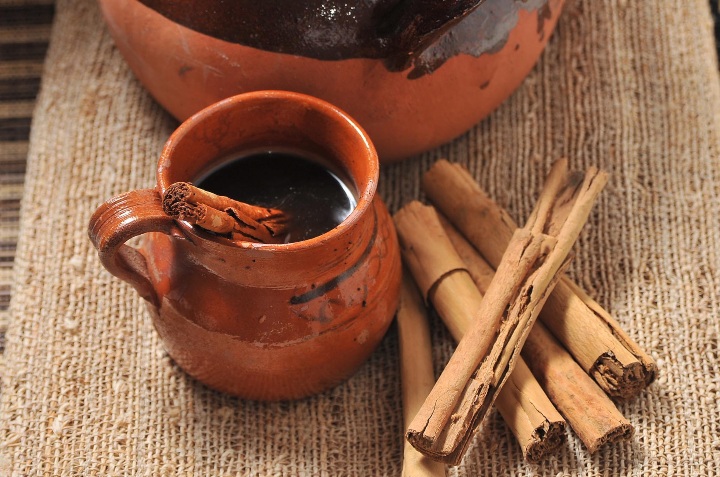 7 recetas de bebidas calientes para acompañar el pan de muerto 6