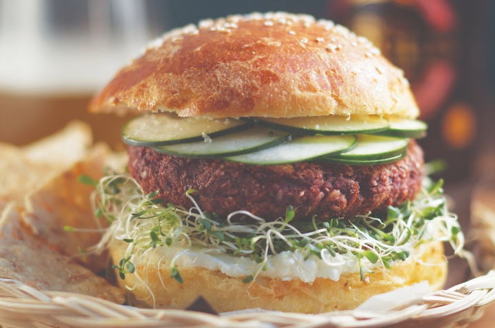 Exquisita hamburguesa vegetariana ¡En solo 4 pasos! | Cocina Vital