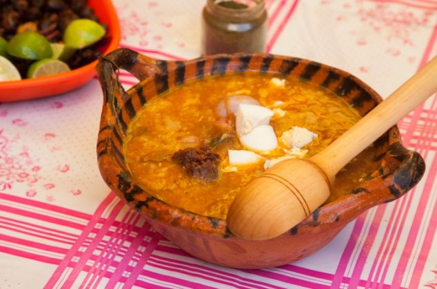 Cómo hacer migas caseras, la receta mexicana tradicional