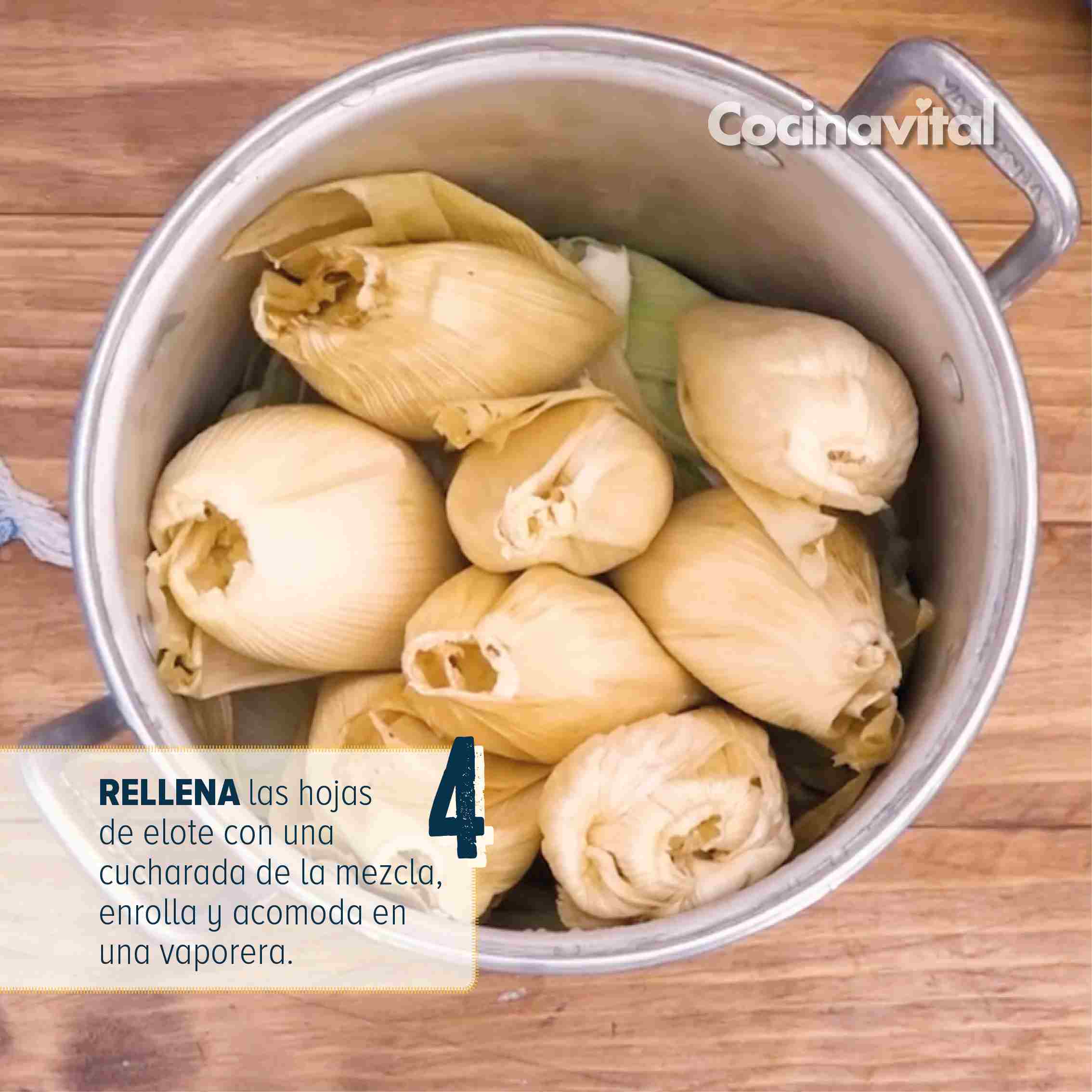 Rellena y acomoda en la vaporera