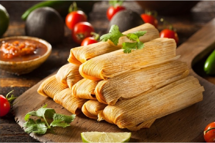 tamales de limón con yuri de gortari