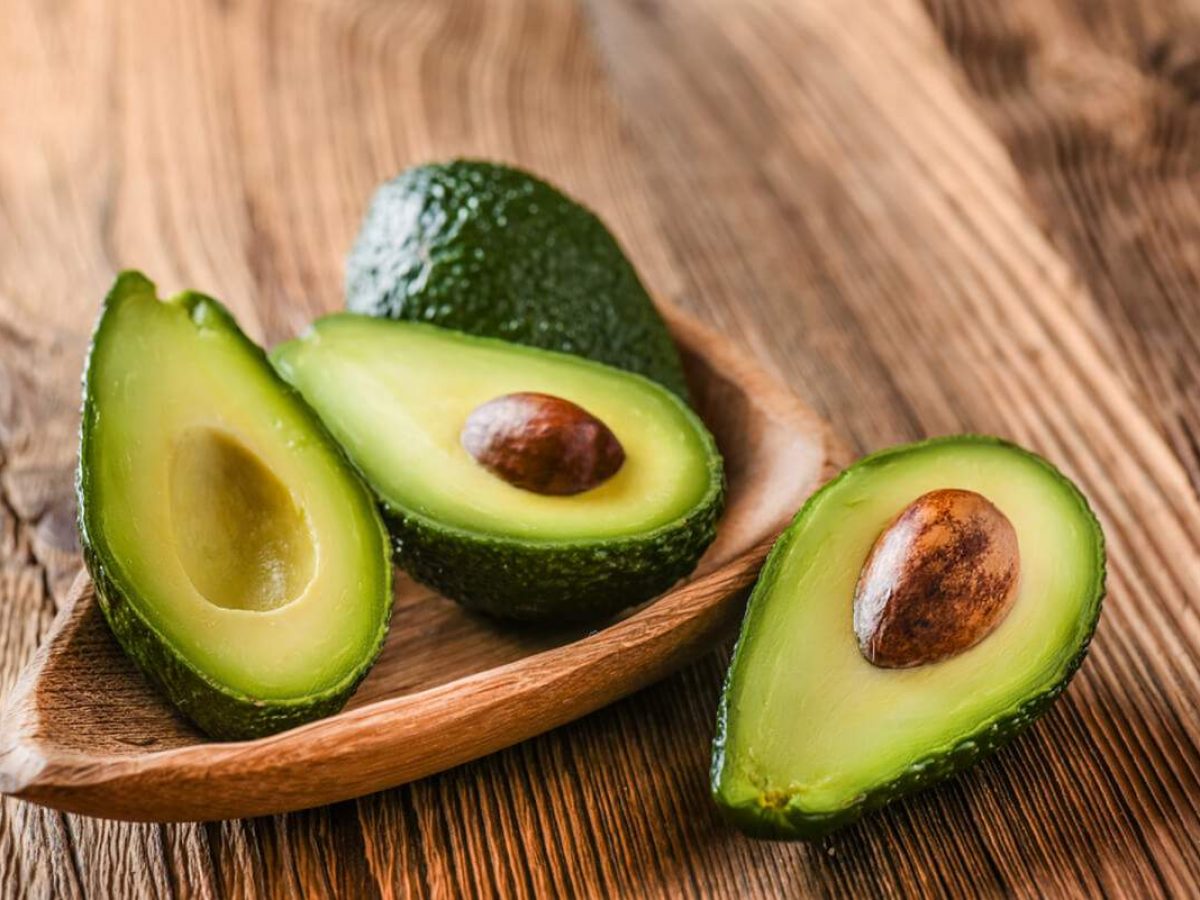 beneficios de comer aguacate