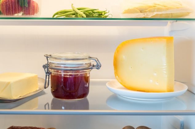 Los quesos que no debes guardar en el refrigerador