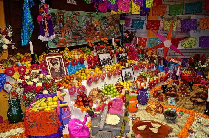 ofrenda de dia de muertos