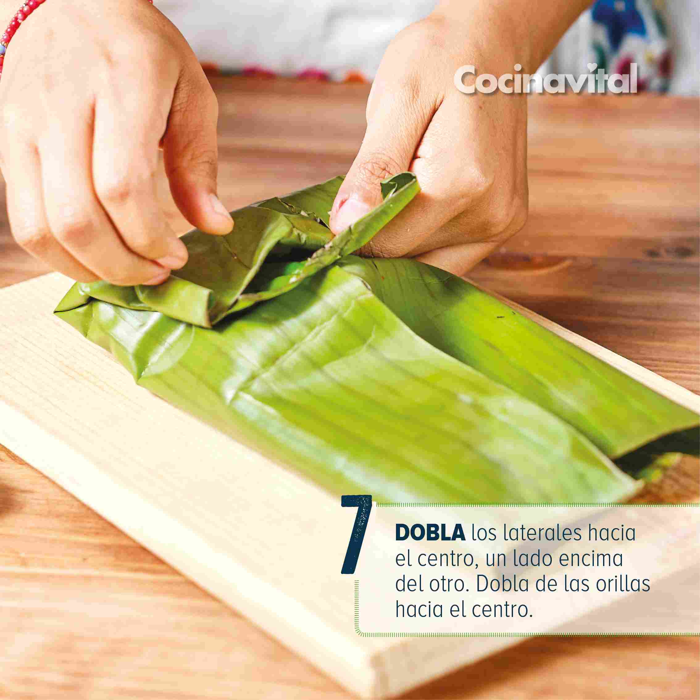 Dobla la hoja de plátano