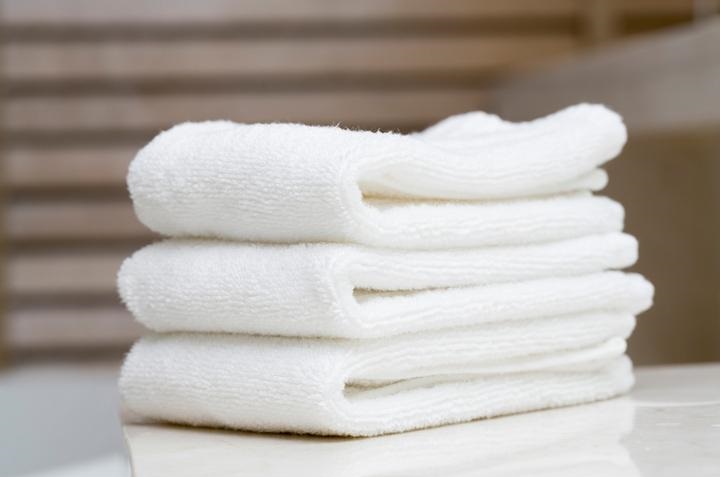 Cómo lavar las toallas blancas para que luzcan como nuevas y esponjosas 0