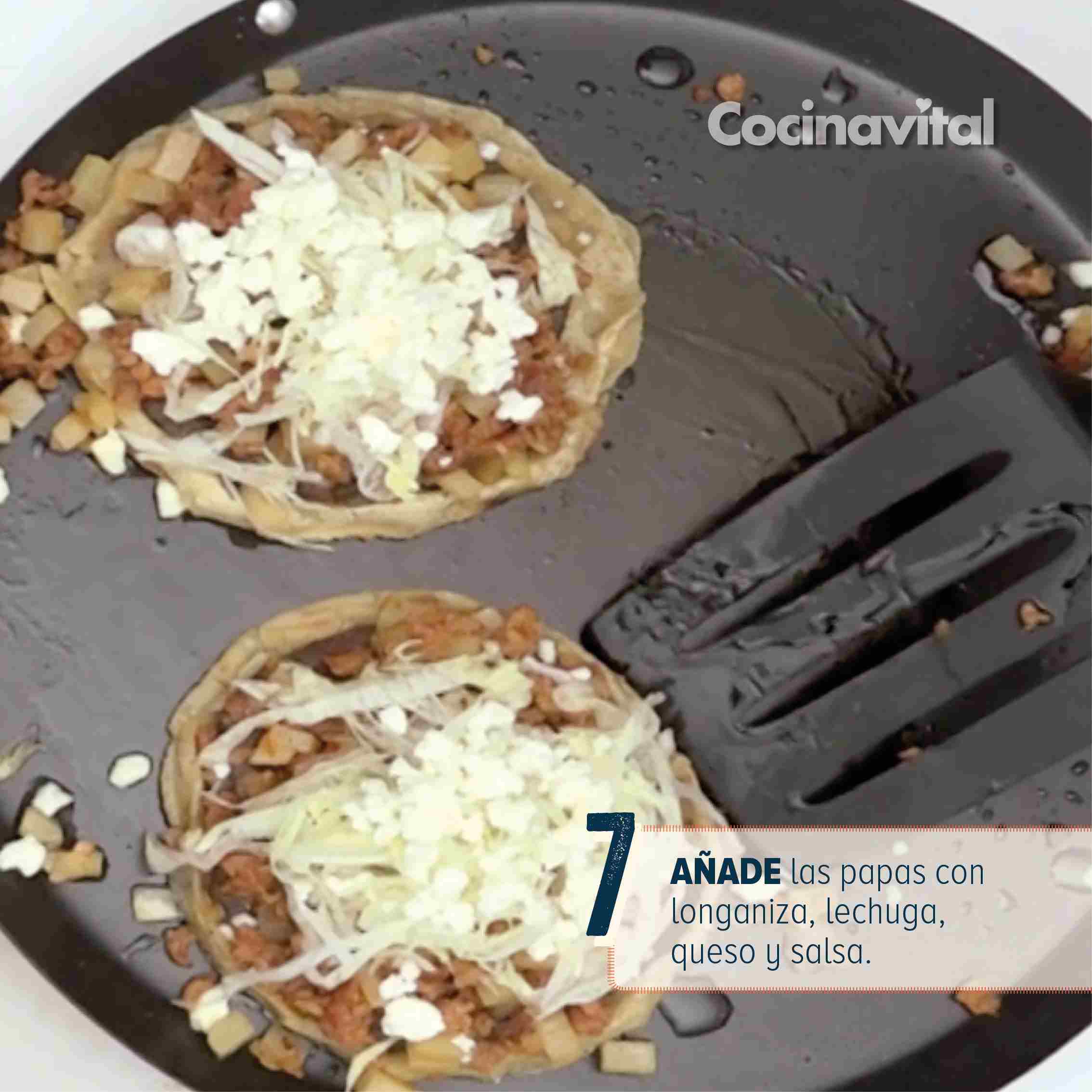Prepara los sopes 