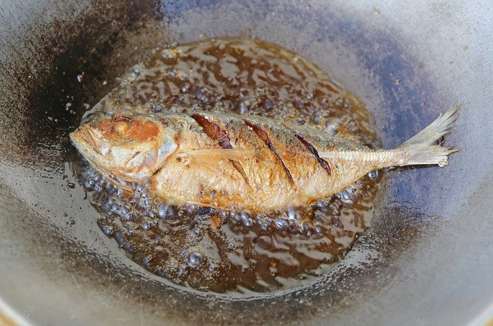 tips para freír un pescado entero