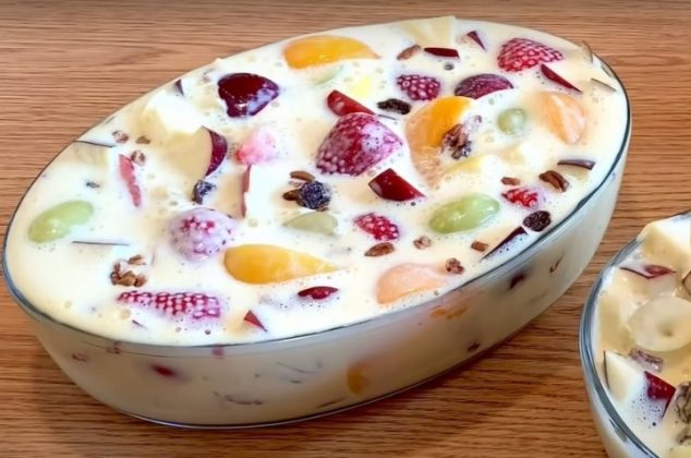 Postre de queso y frutas frescas, extra delicioso y rendidor