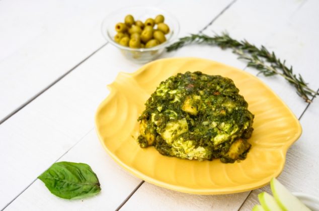 Queso panela al pesto horneado, botana fácil y deliciosa