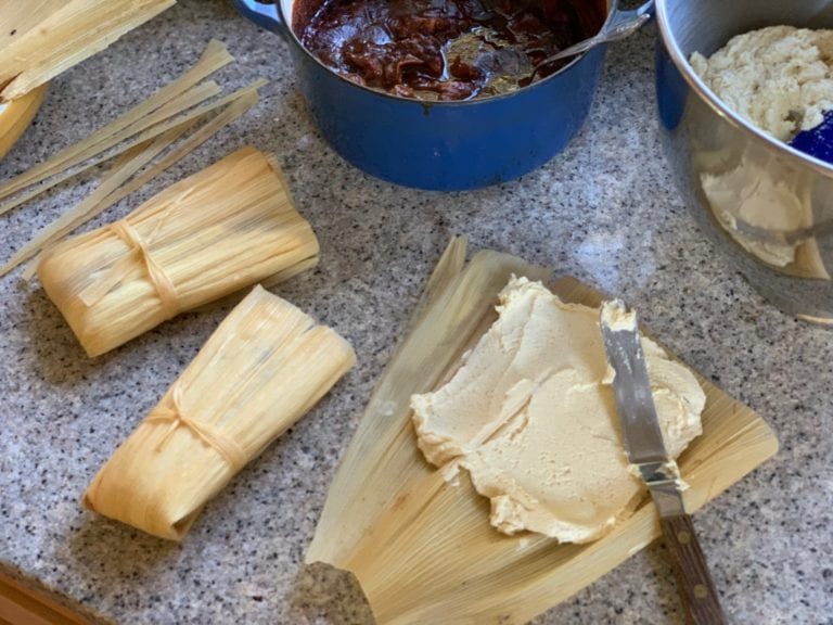 cuánta manteca lleva un kilo de masa para tamales 