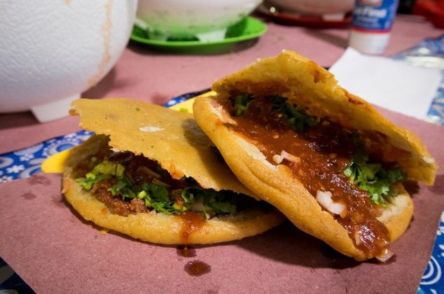 Cómo hacer la masa original de las gorditas mexicanas