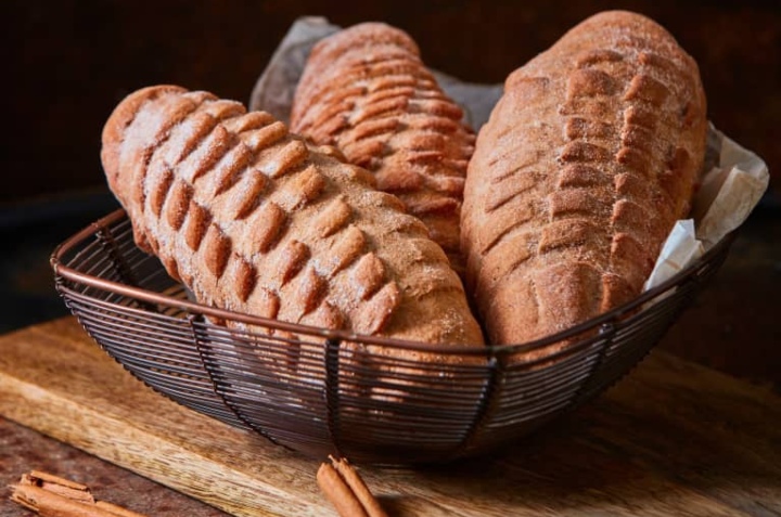 PAN DE CANELA