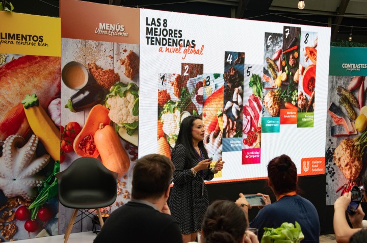 Implementando con creatividad e ingredientes profesionales innovadores estas tendencias, sintetizadas por Unilever Food Solutions tras un amplio trabajo de análisis global, los chefs harán que sus negocios estén un paso adelante de la competencia y sean más incluyentes en cuanto a lo que la gente busca. 