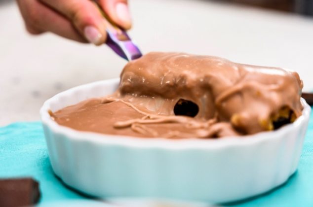 Tarta de chocolate con papas chips, receta super fácil