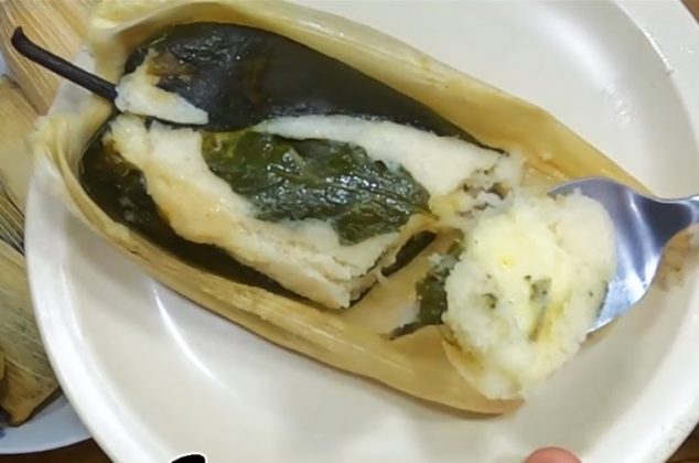 chile poblano relleno de tamal