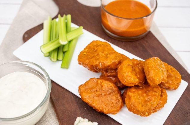 Nuggets en salsa Buffalo ¡Descubre la receta original!