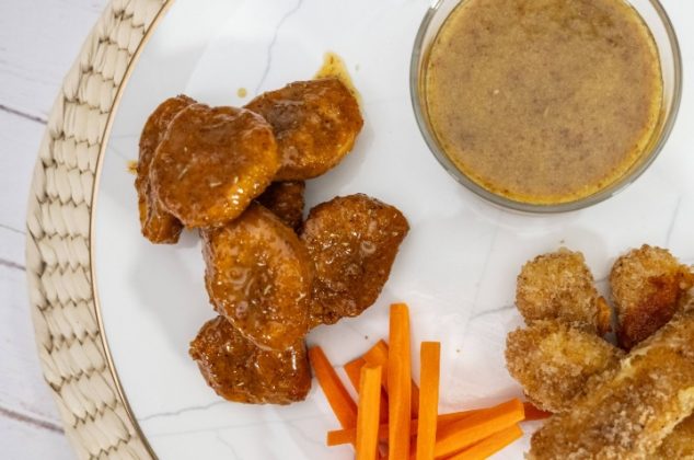 Nuggets bañados en salsa de mostaza y miel, la mejor botana