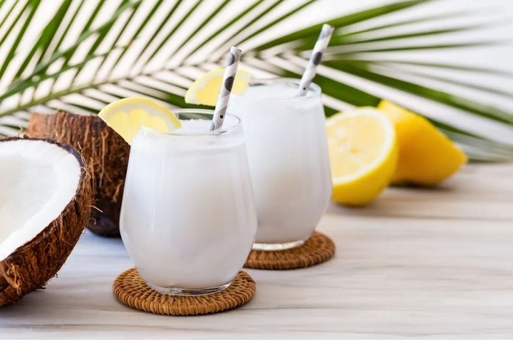 ¿Cómo hacer limonada de coco?