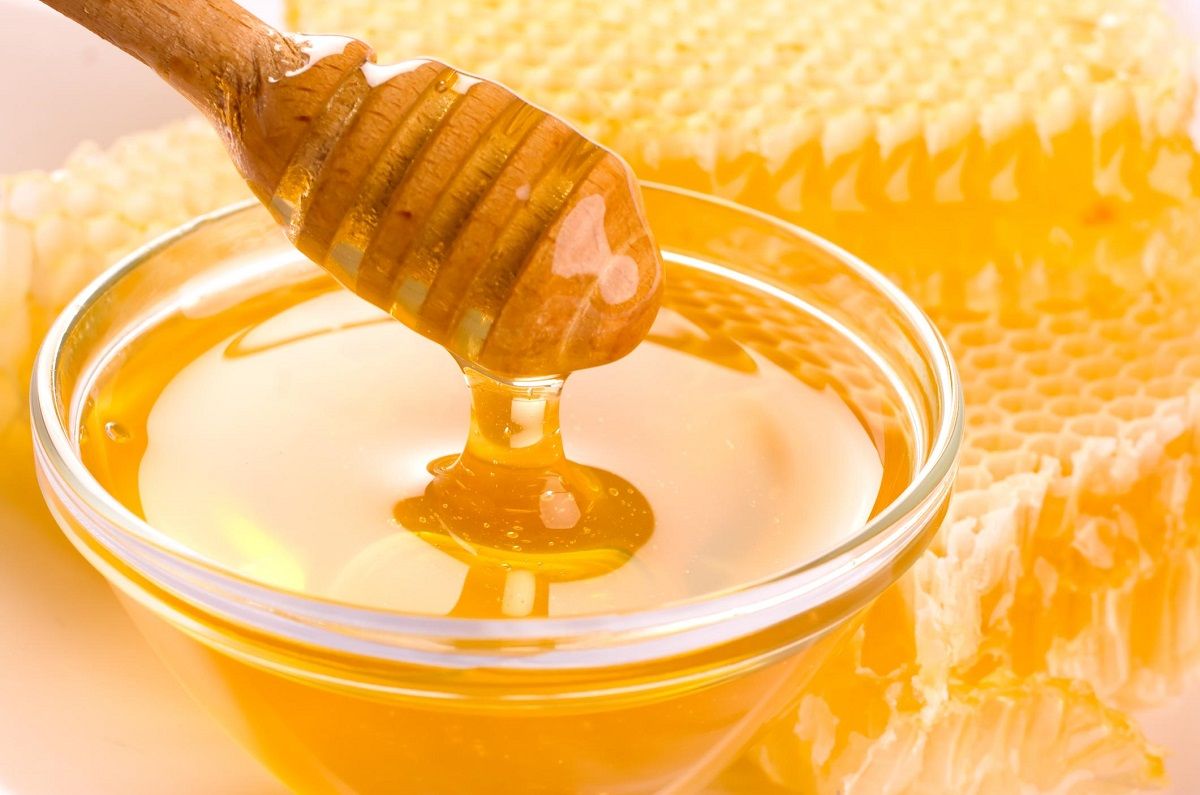 Beneficios de tomar una cucharada de miel