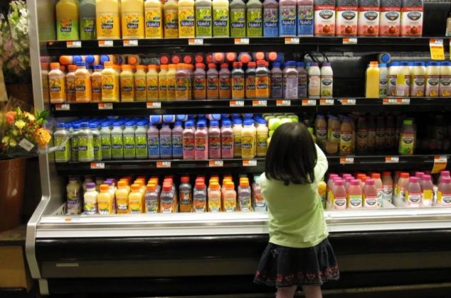 Profeco enlistó los mejores y peores jugos de fruta para niños