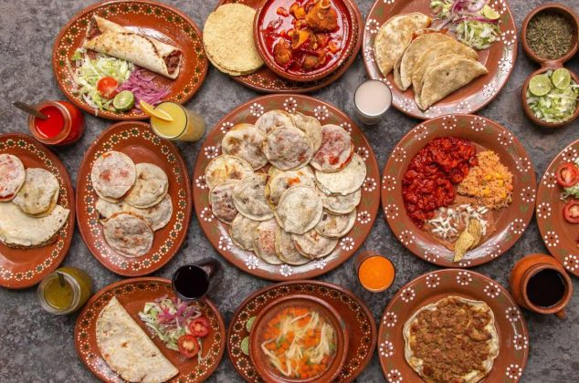 Conoce el origen de 5 de los antojitos mexicanos más deliciosos