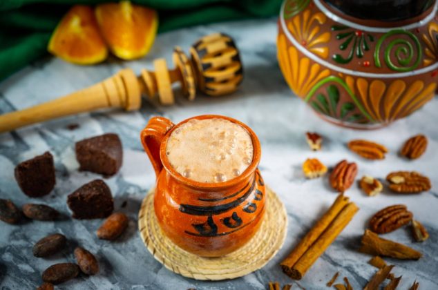 Cómo hacer chocolate de mesa, receta tradicional de Oaxaca