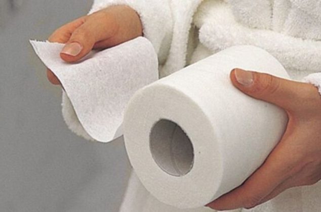 Por qué no debes usar papel higiénico para limpiarte la nariz