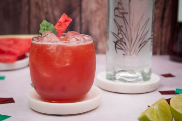 Trago de sandía con Campari, la bebida perfecta