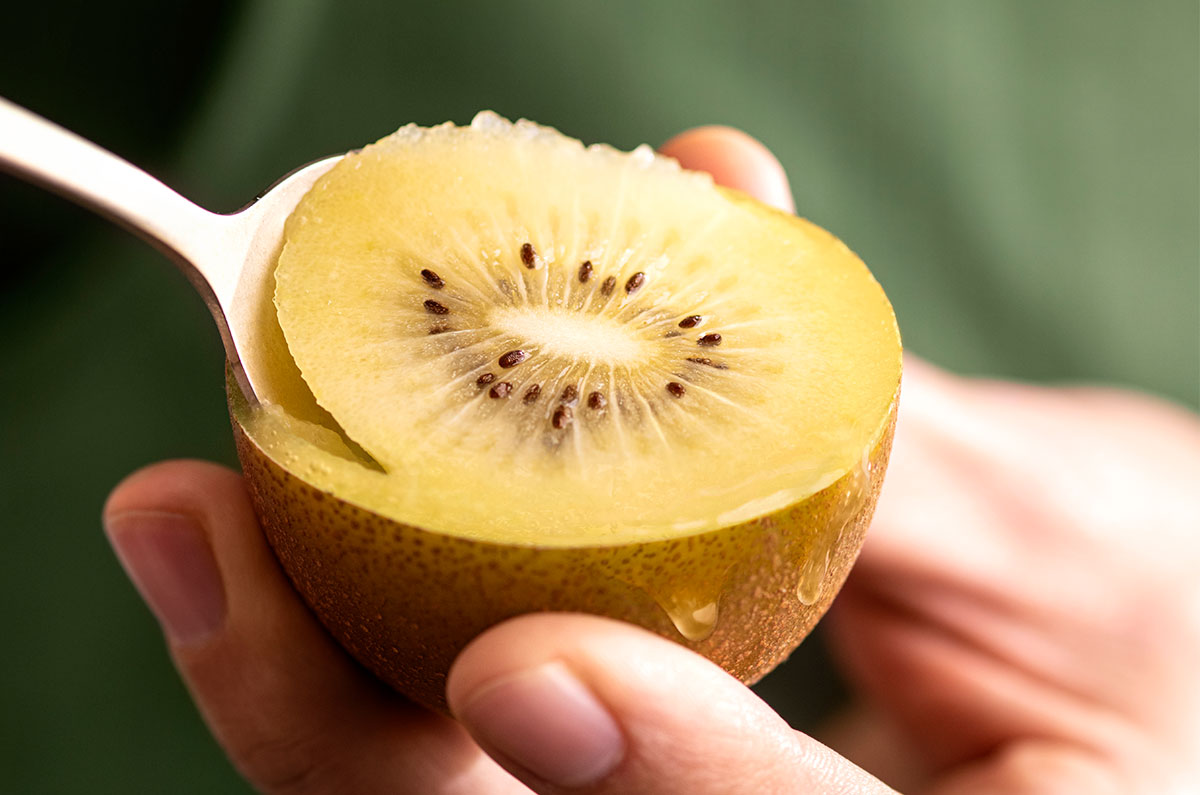 Descubre los beneficios y las variedades del Kiwi