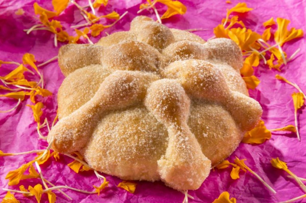 calorías del pan de muerto 