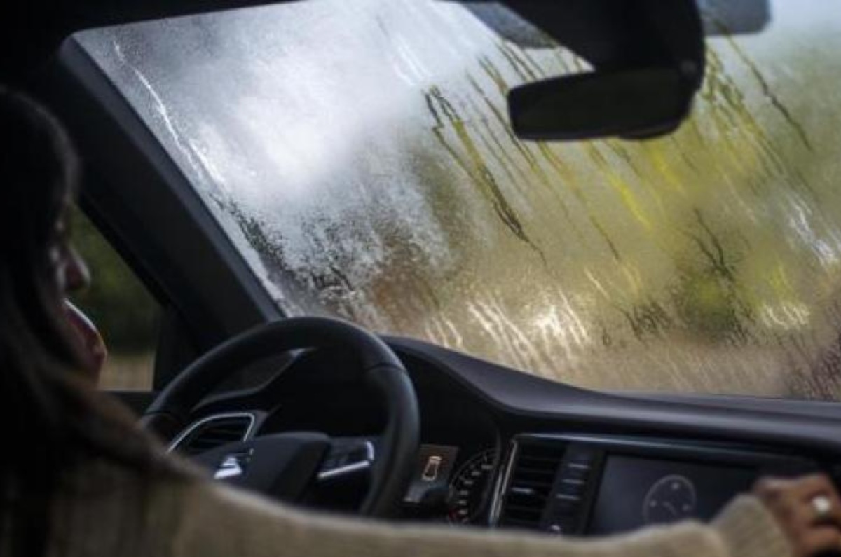 cómo desempañar los vidrios del auto
