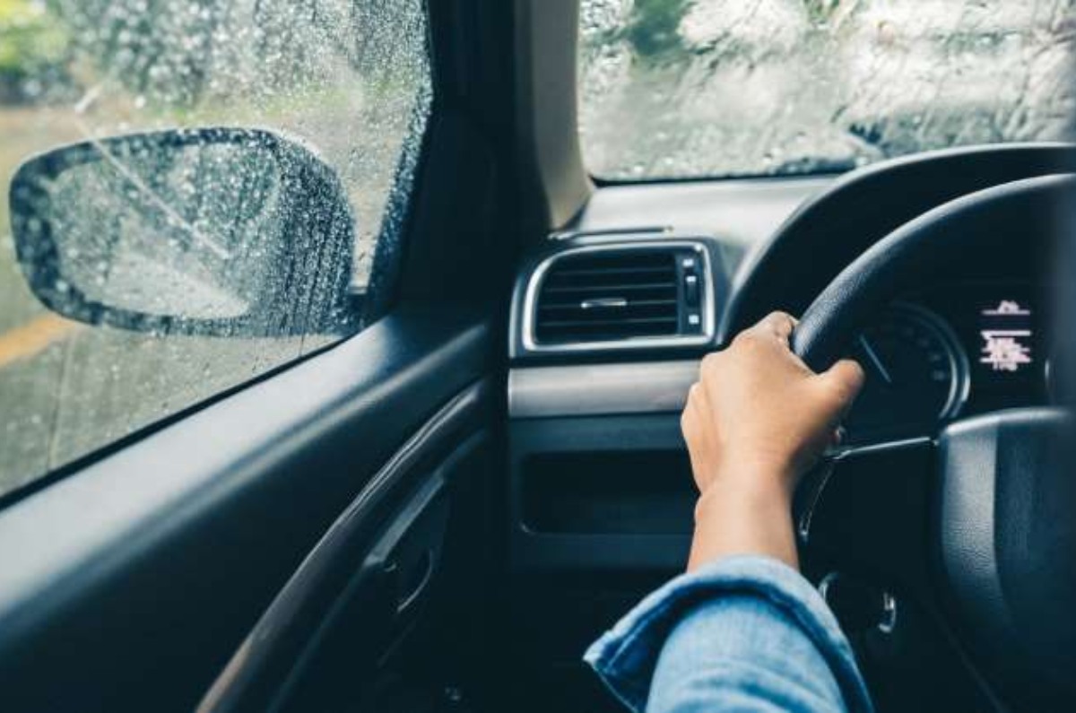cómo desempañar los vidrios del auto