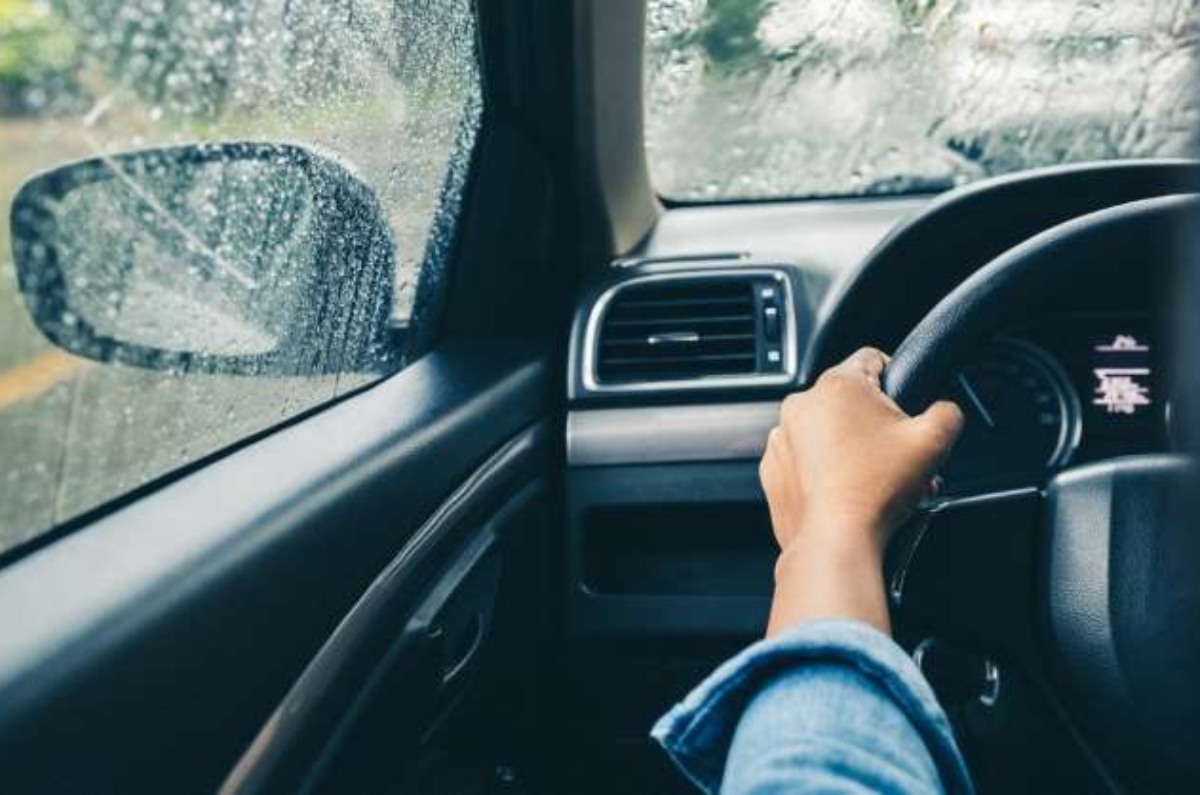 cómo desempañar los vidrios del auto 