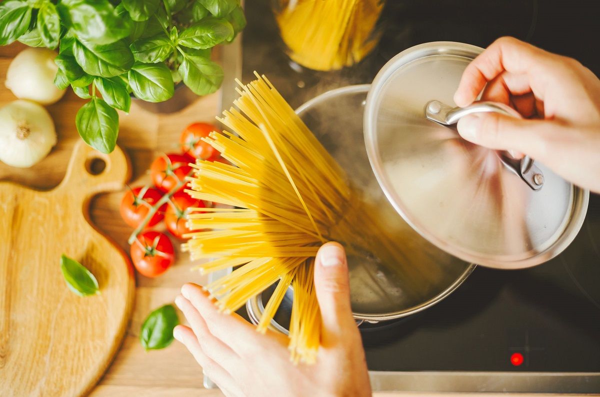 7 consejos para cocinar pasta sin que se bata