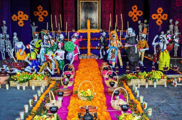 ¿Cuál es la diferencia entre altar y ofrenda de Día de Muertos?