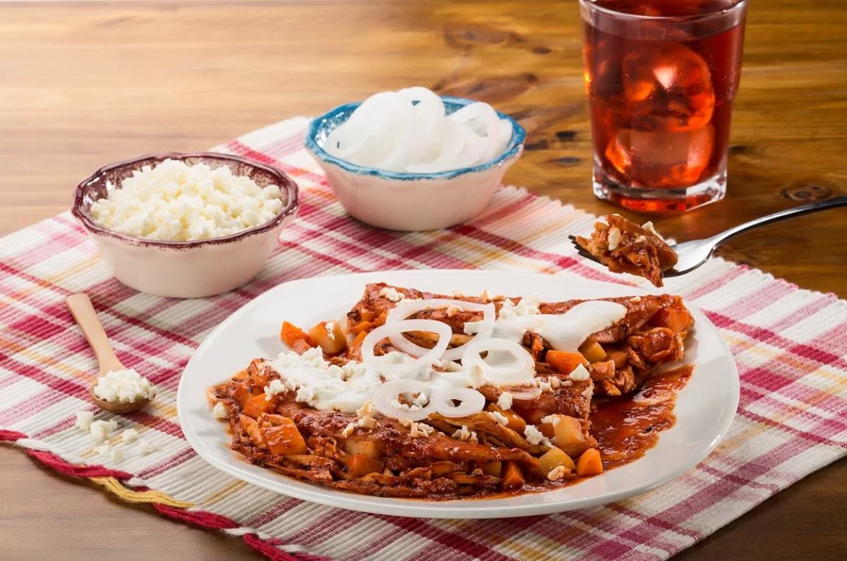 enchiladas de guajillo