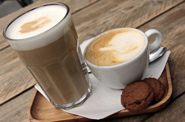 ¡No entres en pánico!, conoce la diferencia entre café latte y capuchino