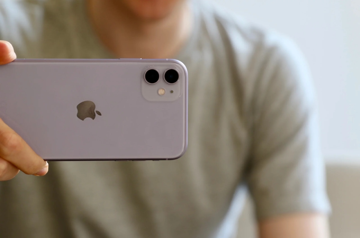 4.- Venden iPhone 11 en 6 mil 450 pesos