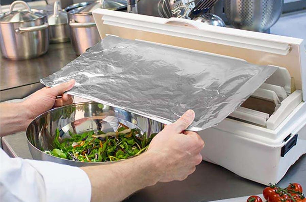 Cómo utilizar el papel aluminio correctamente en tu cocina y por qué este  no es recomendable para envolver la comida