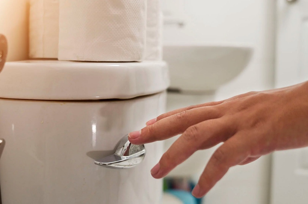 Elimina los malos olores de tu baño con este truco 