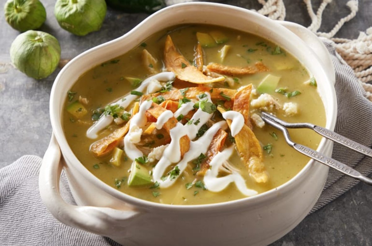 sopa de tortilla verde