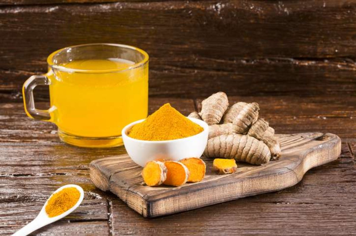 beneficios del té de canela cúrcuma y jengibre