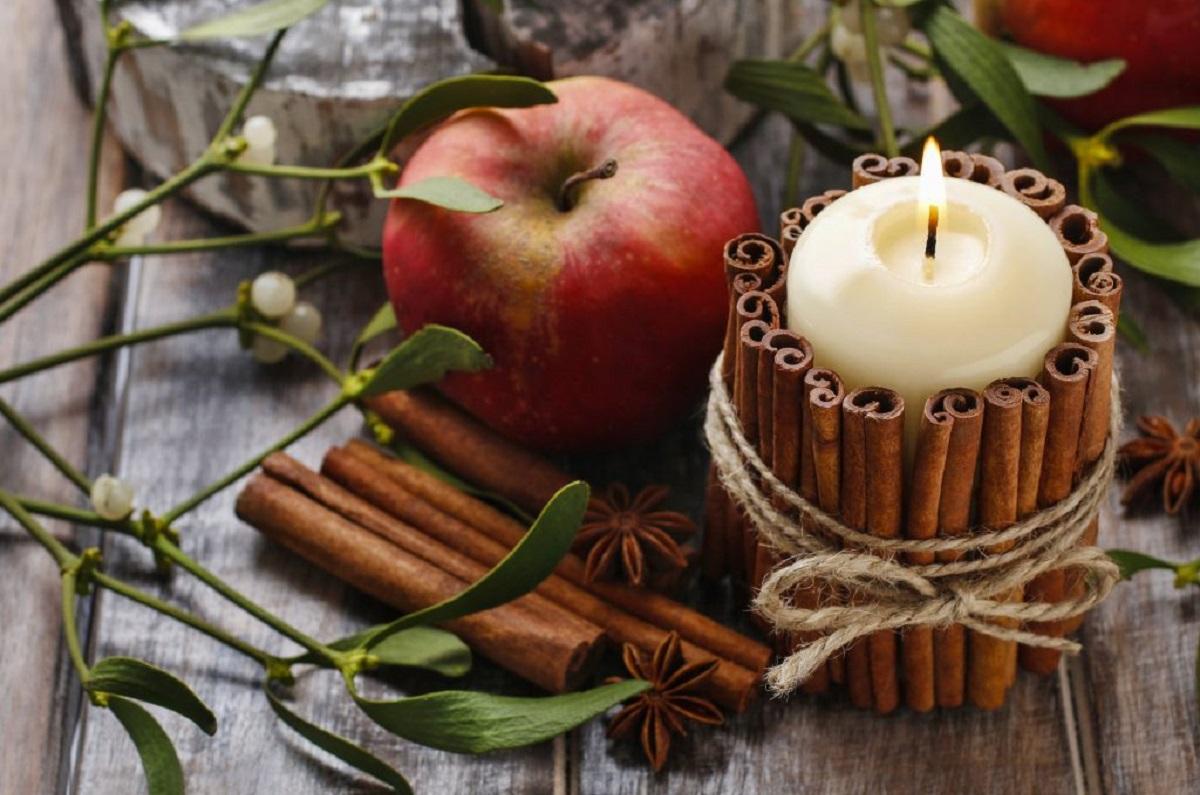Cómo hacer velas de canela y manzana para la casa