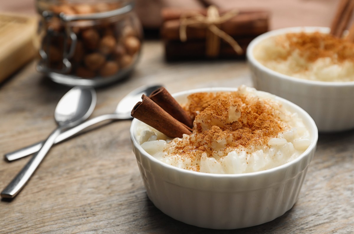 Para estas recetas navideñas te ensenó cómo hacer arroz con leche como postre para las cenas navideñas y la receta del chef José Ramón Castillo. 