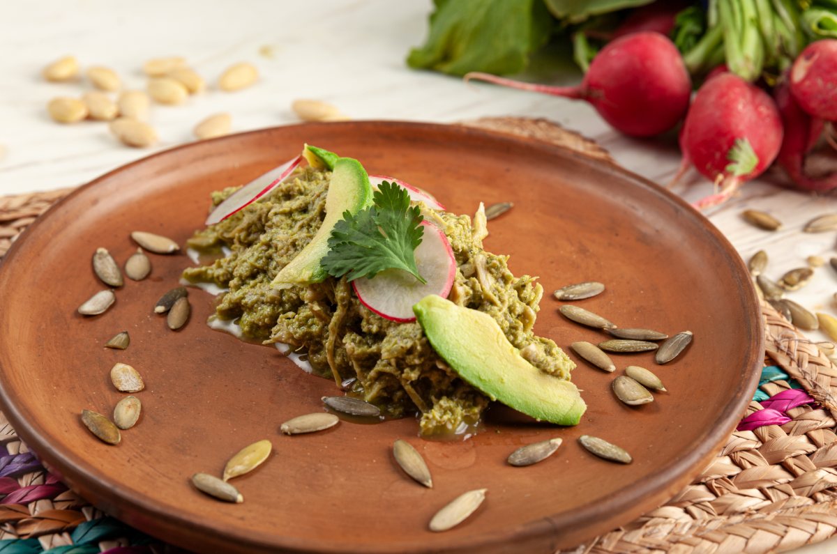 mole verde vegetariano