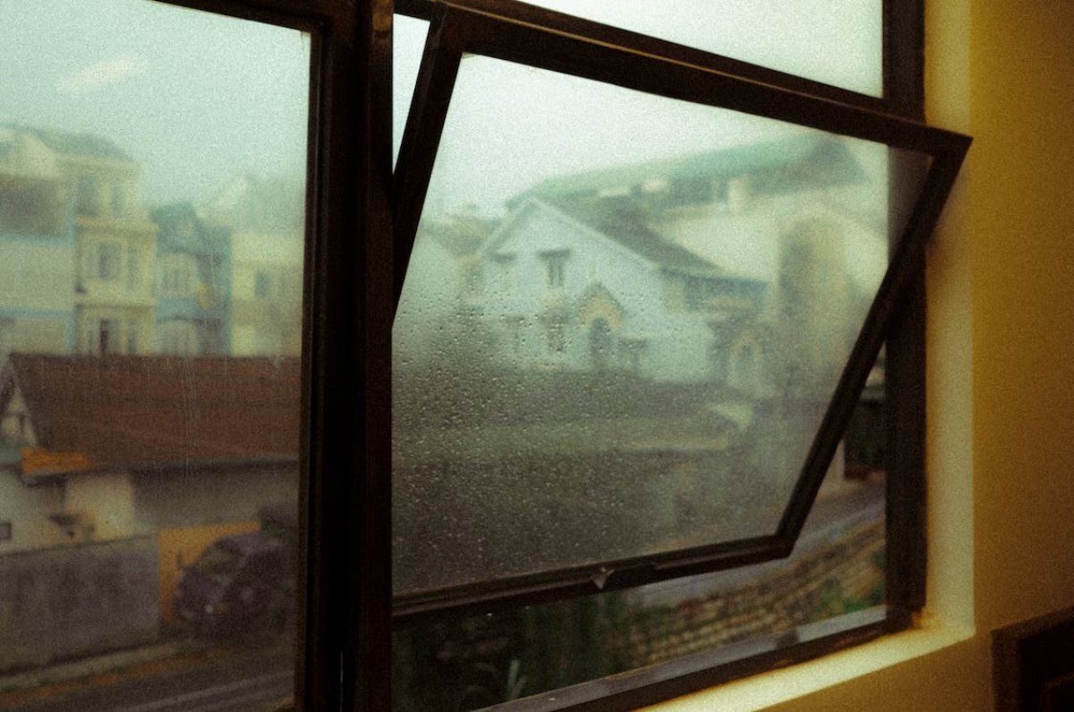 Cómo evitar que las ventanas suden en invierno - Ventanas Esgasa