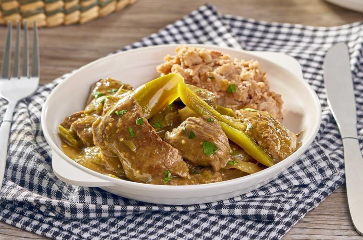 Bisteces al albañil, receta en solo 3 sencillos pasos