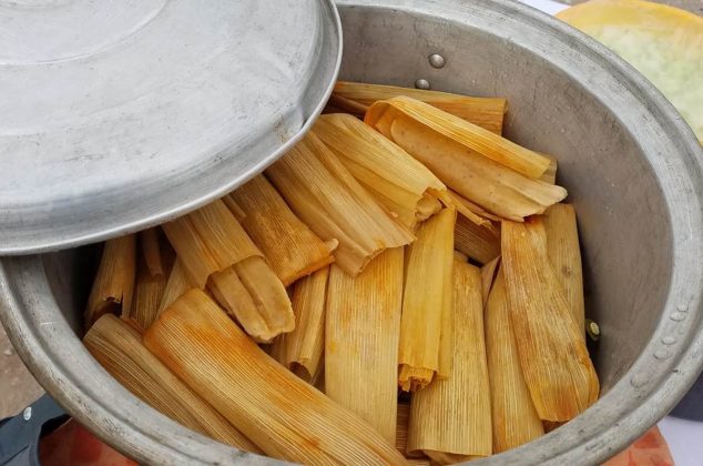 ¿Cómo cocer los tamales en una olla express? Aquí el truco