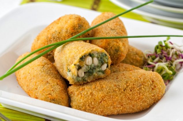 Croquetas de espinacas con queso ¡Con 8 ingredientes!